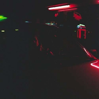 HOLY MOTORS - Sleeprydr