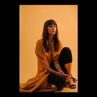 ANNA ASH - Apologies