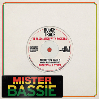 AUGUSTUS PABLO - Pablo Meets Mr Bassie (45rpm)