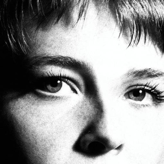 MAGGIE ROGERS - Surrender