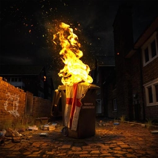 HOT MILK - Corporation P.O.P