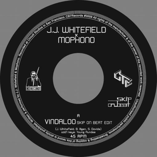 JJ WHITEFIELD &amp; MOPHONO - Vindaloo [7']